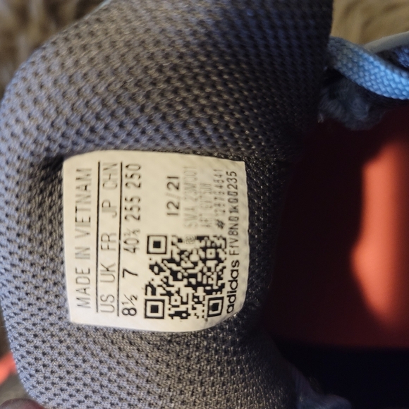 Adidas Terrex Sneaker - Picture 6 of 6